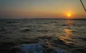 Paradiso 'В' 402 Private Apartment Nessebar